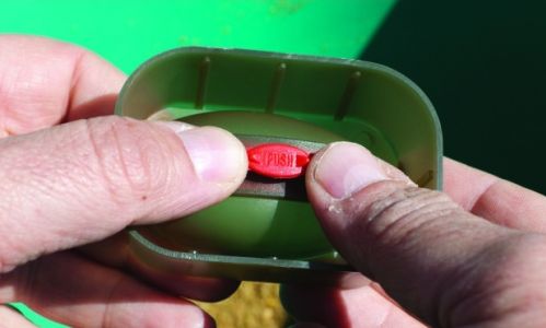 Extra Carp Method fiderinis šėriklis IN-Line